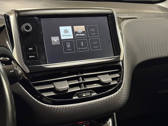 Peugeot 2008 22 of 24