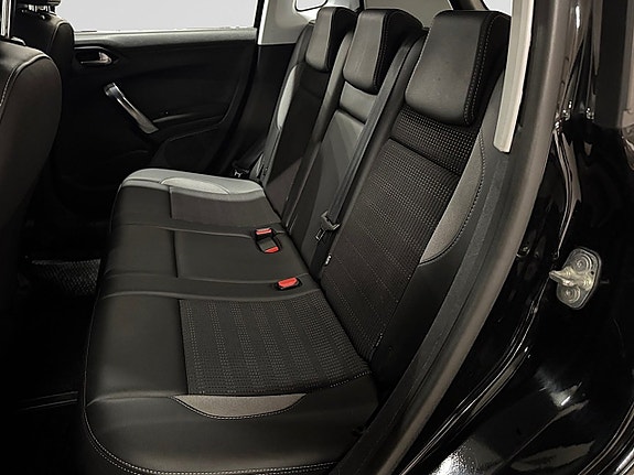 Peugeot 2008 19 of 24