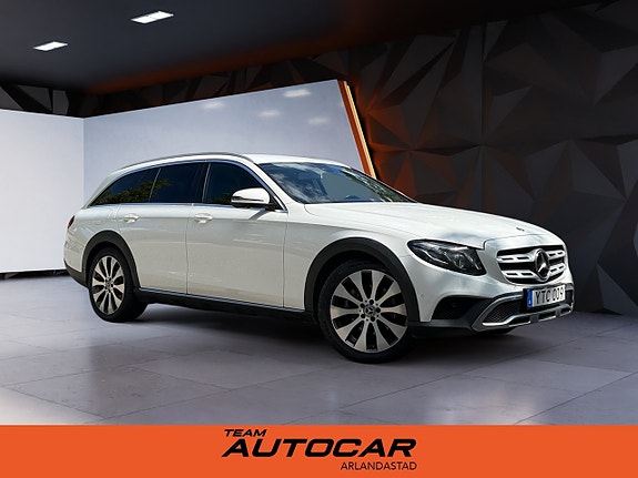 Mercedes-Benz E220 d 2 of 20