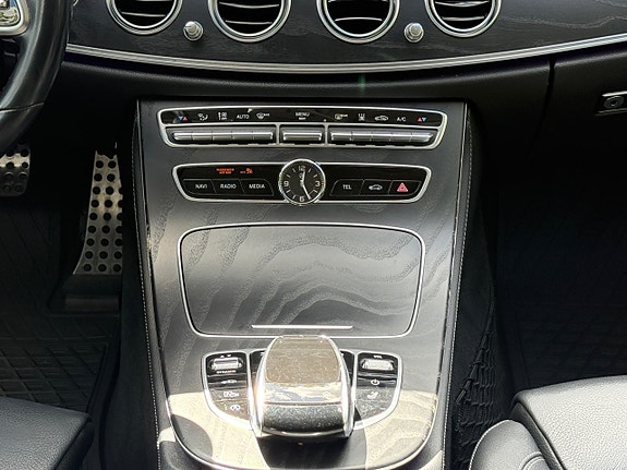 Mercedes-Benz E220 d 16 of 20