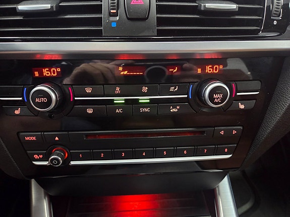BMW X4 28 of 29