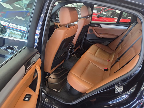 BMW X4 7 of 29