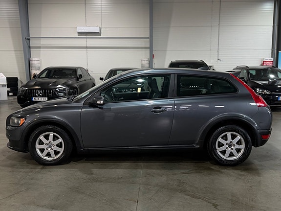 Volvo C30 7 of 24