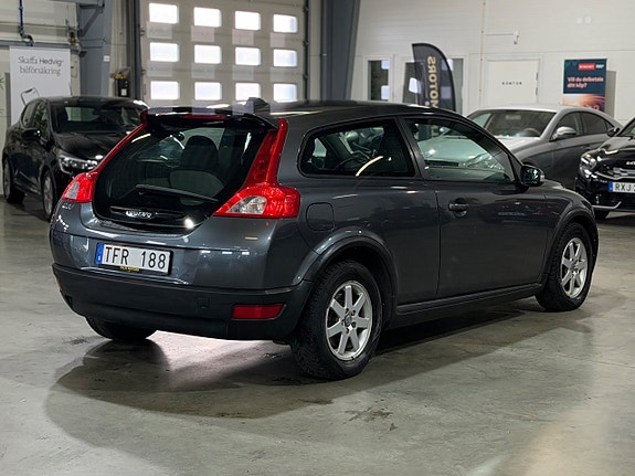 Volvo C30 2 of 24