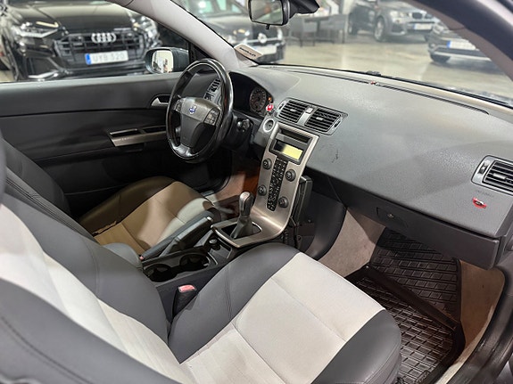 Volvo C30 12 of 24