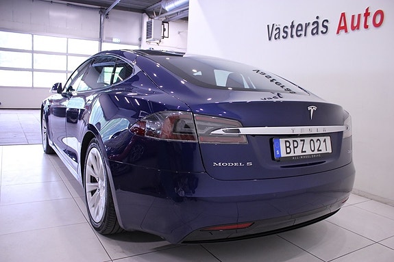 Tesla Model S 6 of 30