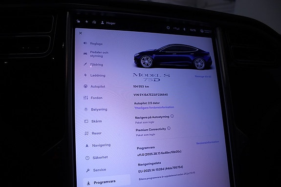 Tesla Model S 22 of 30