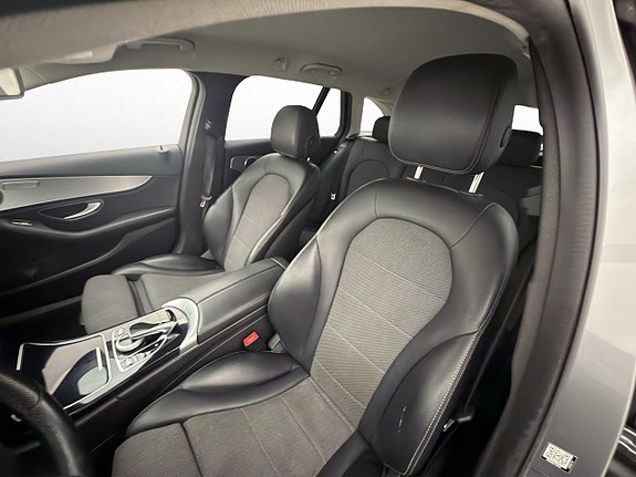 Mercedes-Benz C220 12 of 30
