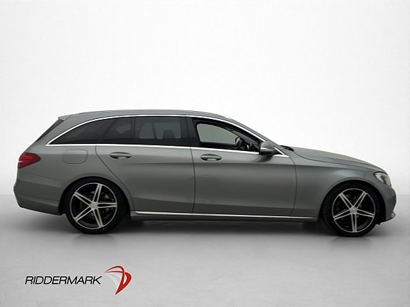 Mercedes-Benz C220 9 of 30