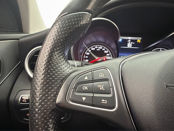 Mercedes-Benz C220 17 of 30