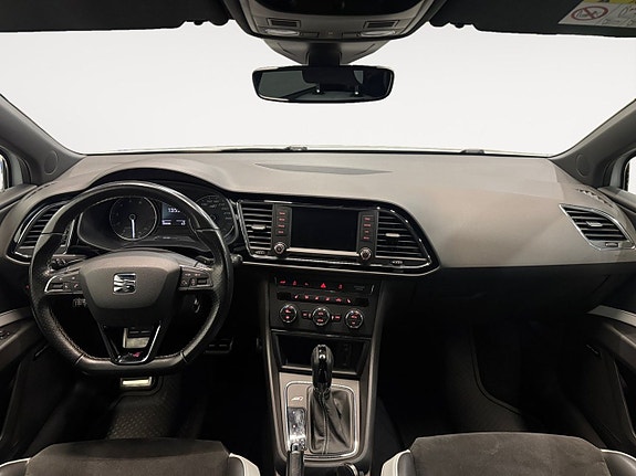 Seat Leon 10 of 26