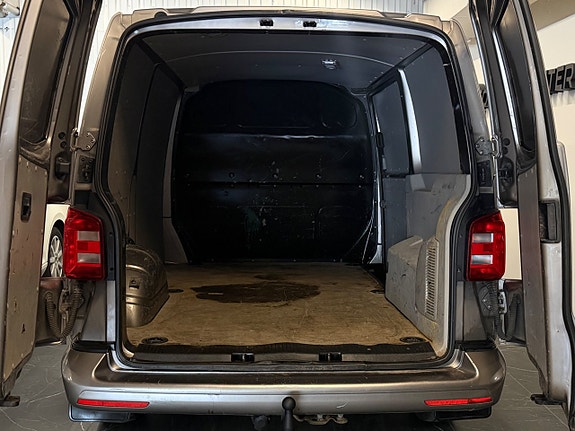 Volkswagen Transporter 8 of 23