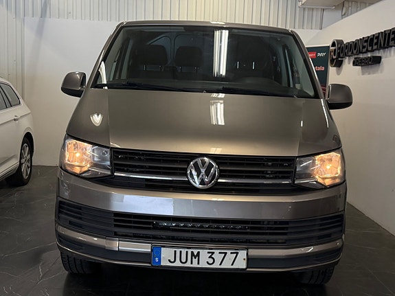 Volkswagen Transporter 2 of 23