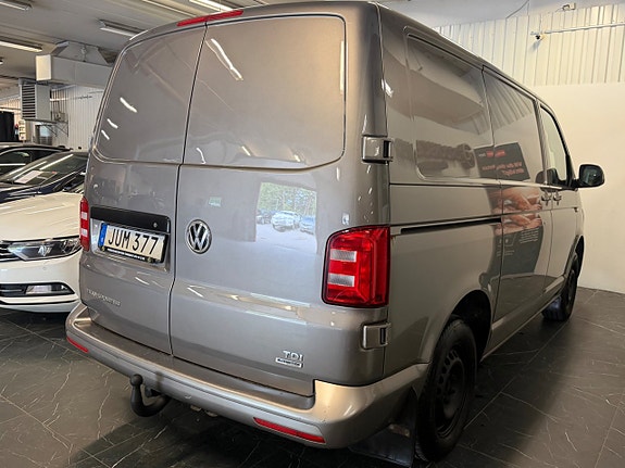 Volkswagen Transporter 7 of 23