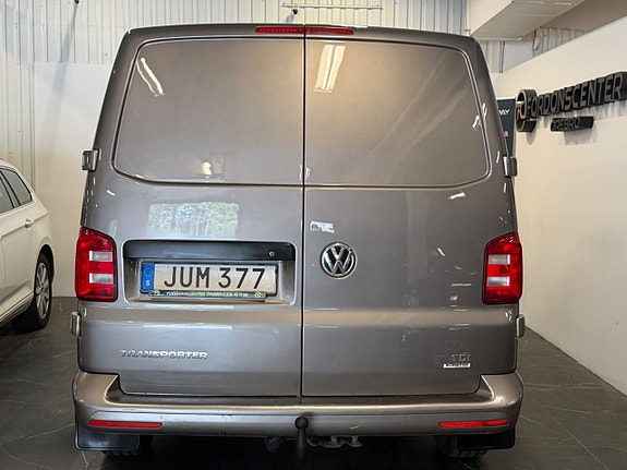 Volkswagen Transporter 6 of 23