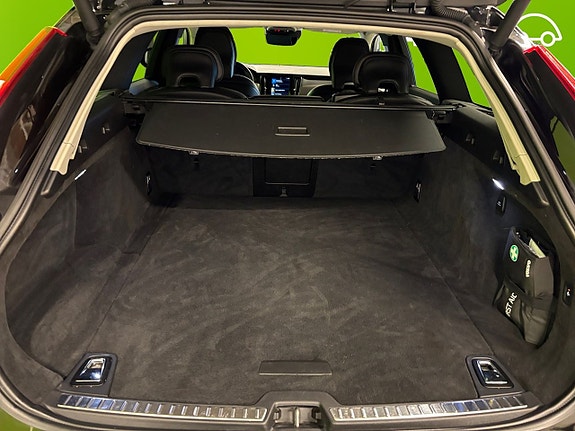 Volvo V90 Cross Country 16 of 26