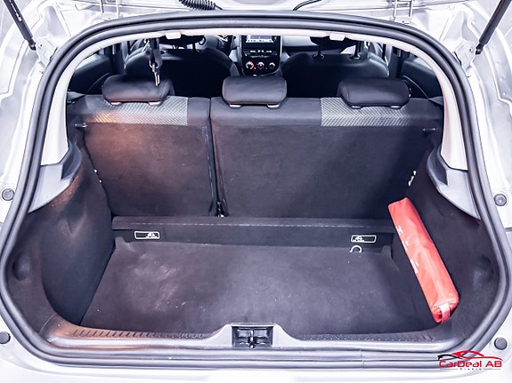 Renault Clio 17 of 25
