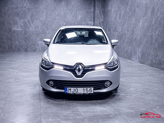 Renault Clio 2 of 25