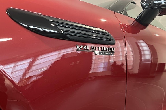 Mercedes-Benz SL63 6 of 29