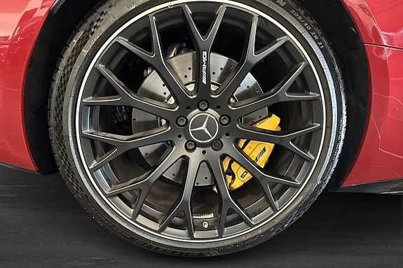 Mercedes-Benz SL63 22 of 29