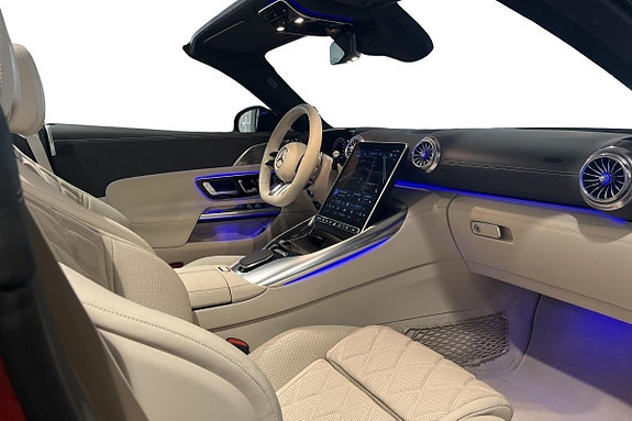 Mercedes-Benz SL63 13 of 29