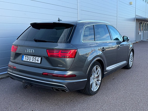 Audi SQ7 7 of 18