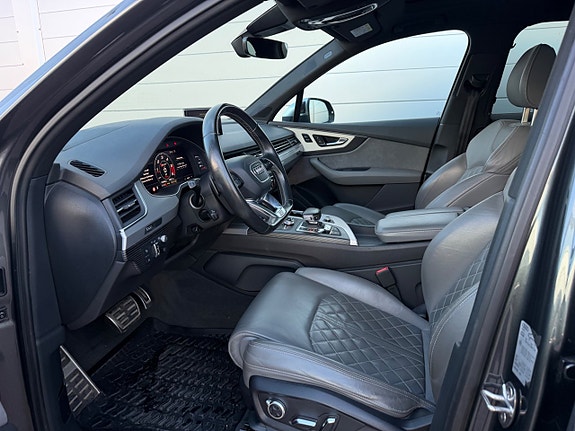 Audi SQ7 17 of 18