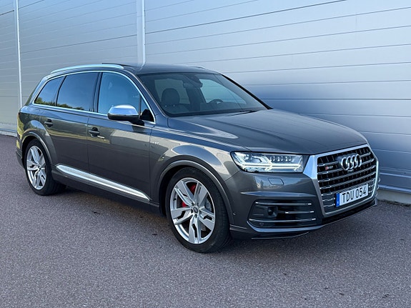 Audi SQ7 9 of 18