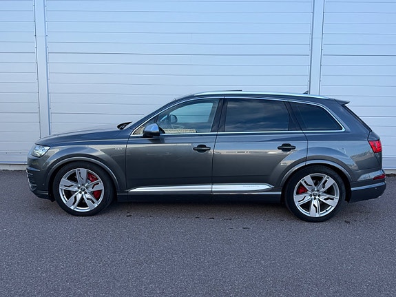 Audi SQ7 4 of 18