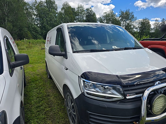 Volkswagen Transporter 2 of 5