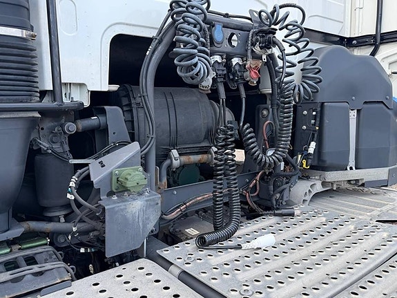 Volvo FH 500 22 of 24