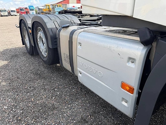 Volvo FH 500 18 of 24