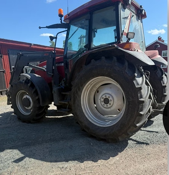 CASE IH Maxxum 120 3 of 8