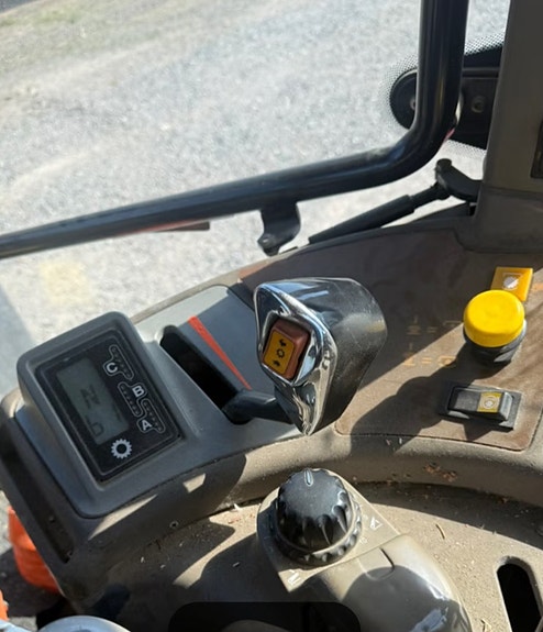 CASE IH Maxxum 120 7 of 8