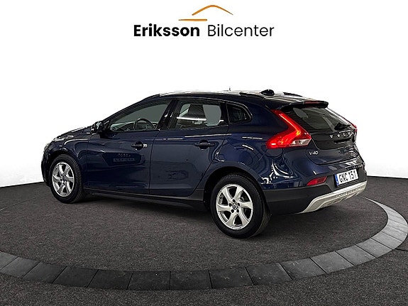 Volvo V40 Cross Country 4 of 24