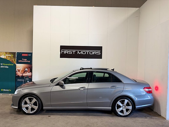 Mercedes-Benz E220 4 of 25