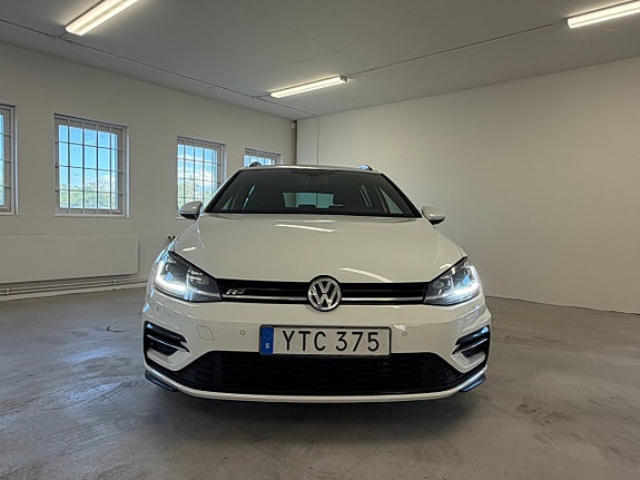 Volkswagen Golf VII 4 of 18