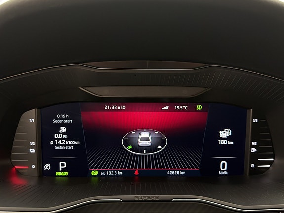 Skoda Superb 21 of 30