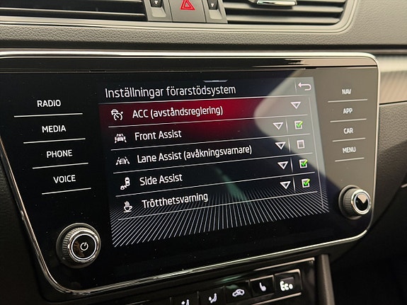 Skoda Superb 26 of 30