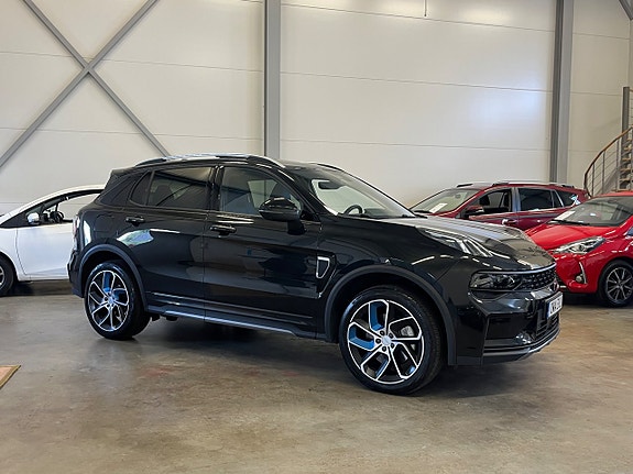 Lynk & Co 01 2 of 21