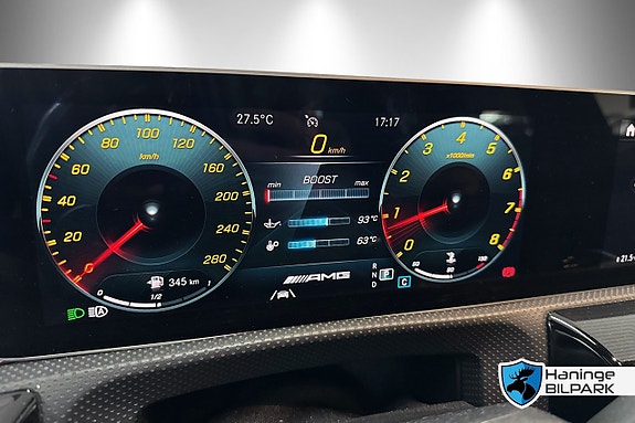 Mercedes-Benz CLA35 17 of 30