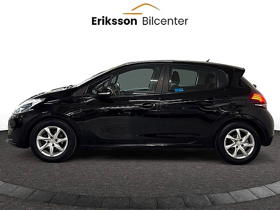 Peugeot 208 7 of 22