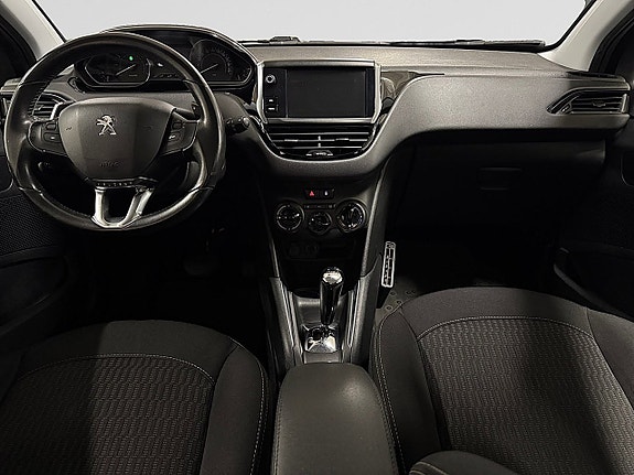 Peugeot 208 11 of 22