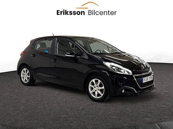 Peugeot 208 2 of 22