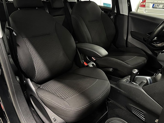 Peugeot 208 18 of 22
