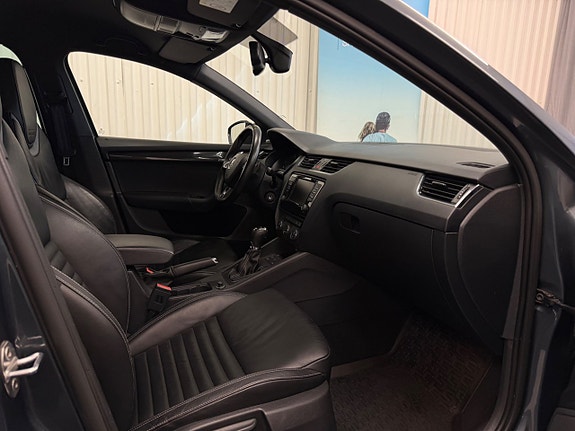 Skoda Octavia 15 of 22