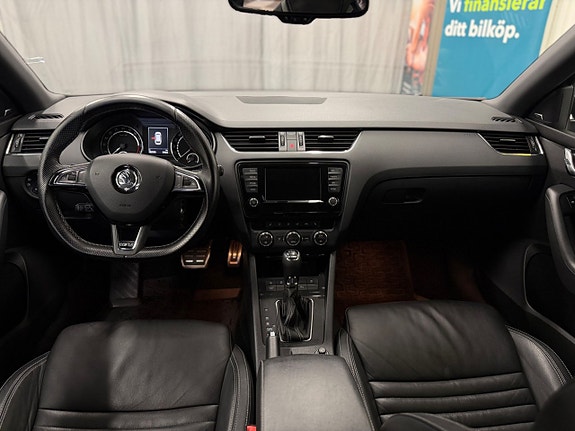 Skoda Octavia 12 of 22