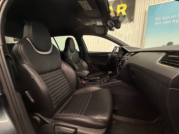 Skoda Octavia 16 of 22