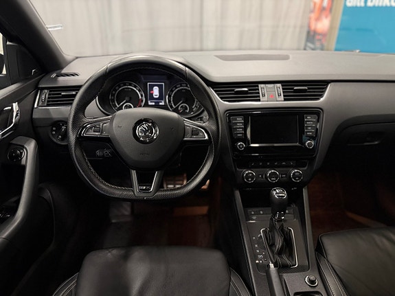 Skoda Octavia 13 of 22