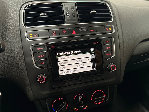 Volkswagen Polo 21 of 25